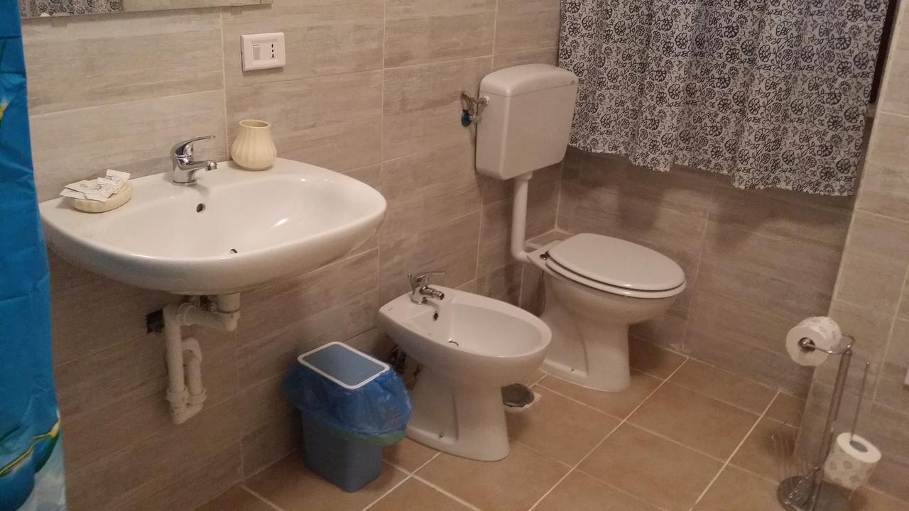 نابولي B&B A Casa Di Grazia المظهر الخارجي الصورة