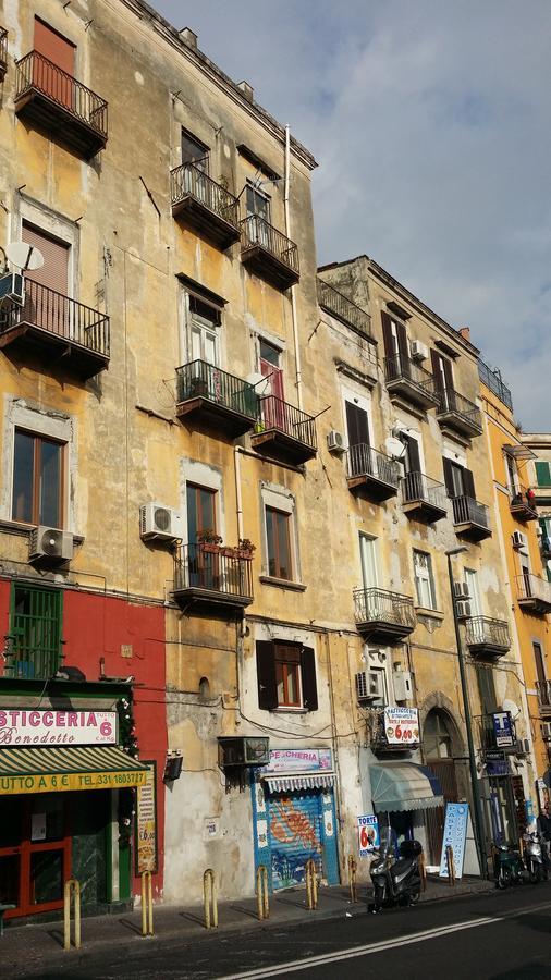 نابولي B&B A Casa Di Grazia المظهر الخارجي الصورة