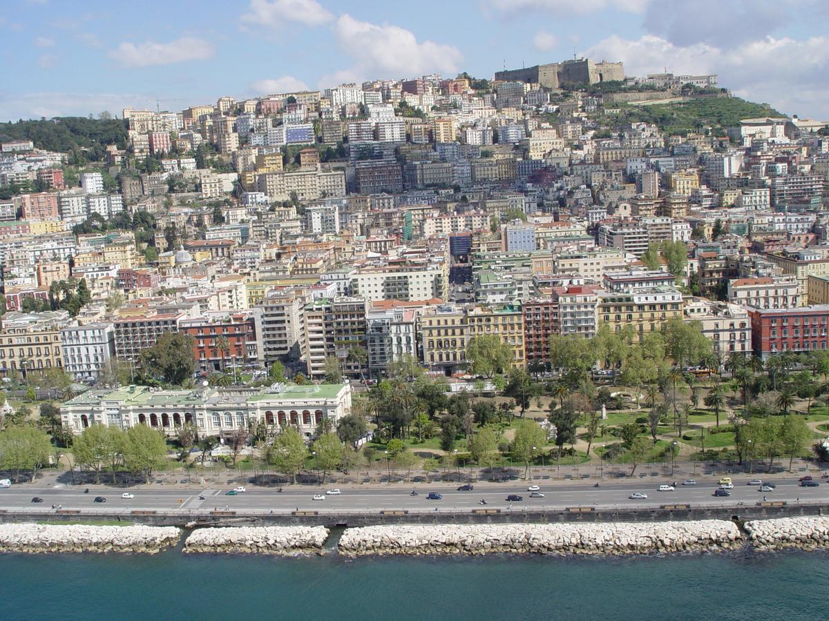 نابولي B&B A Casa Di Grazia المظهر الخارجي الصورة