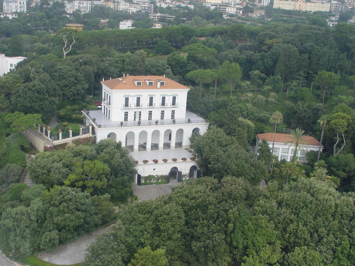 نابولي B&B A Casa Di Grazia المظهر الخارجي الصورة